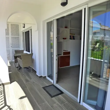R1358 La Hacienda 10 A Apartament *
