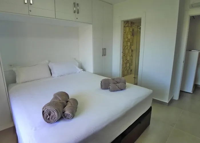 R1358 La Hacienda 10 A Апартаменты *