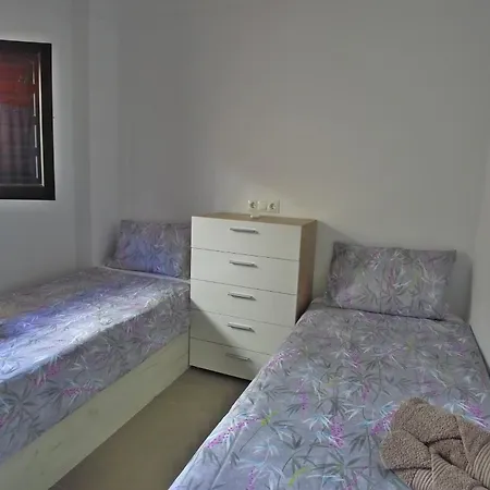 R1358 La Hacienda 10 A *