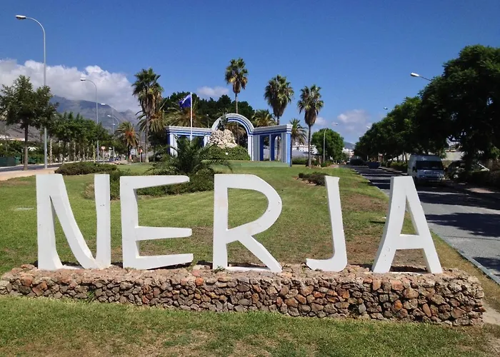 R1358 La Hacienda 10 A Apartment *