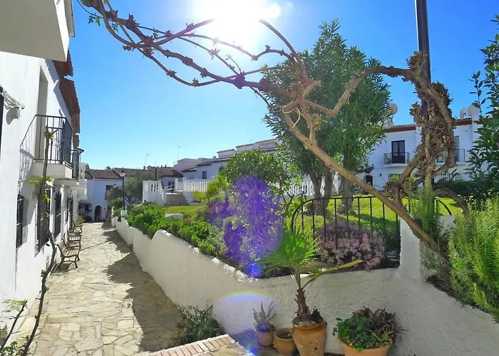 R1358 La Hacienda 10 A *