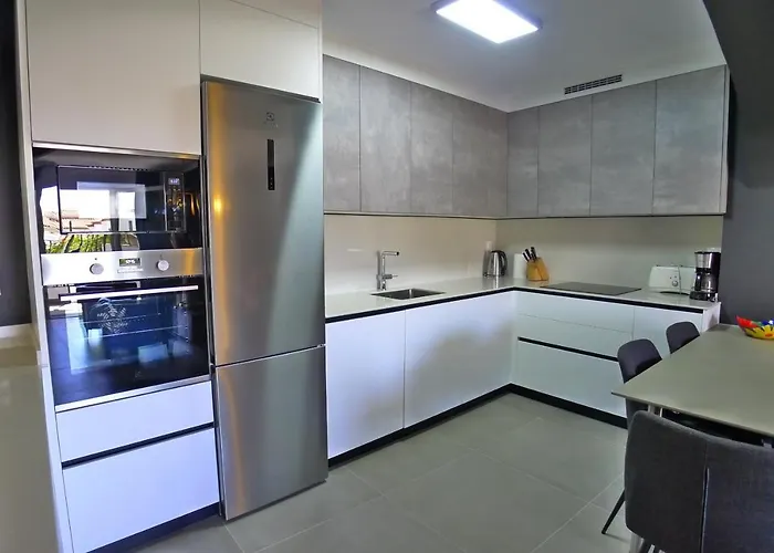 Apartment R1358 La Hacienda 10 A